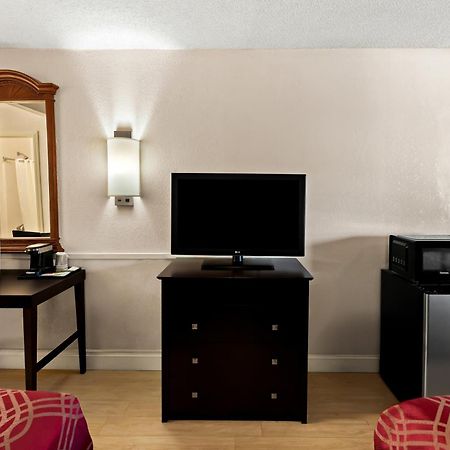 Bellmawr Economy Inn Bellmawr-Philadelphia Area מראה חיצוני תמונה
