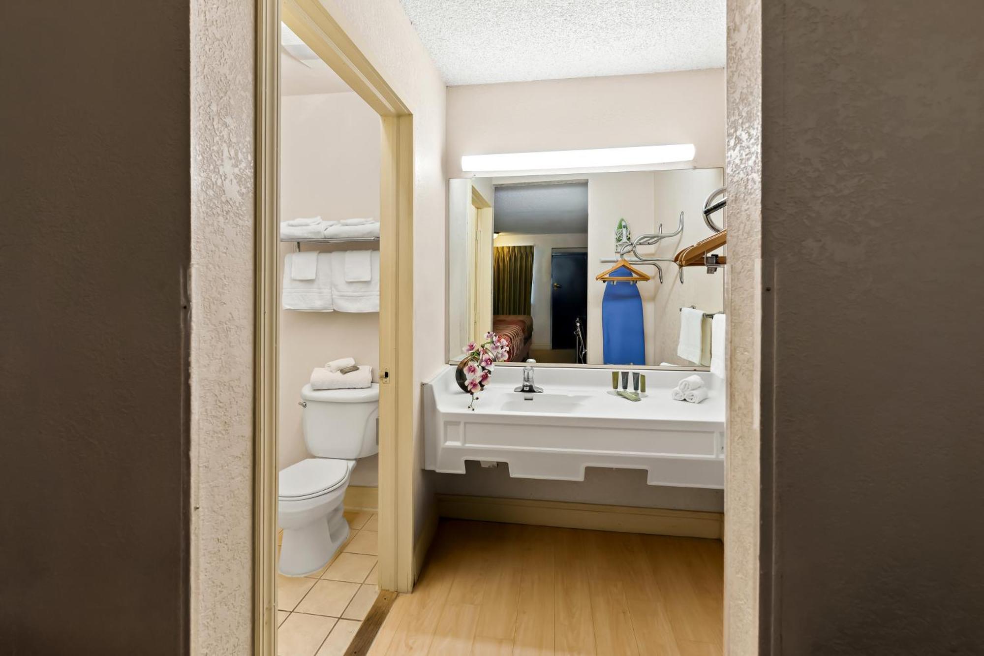 Bellmawr Economy Inn Bellmawr-Philadelphia Area מראה חיצוני תמונה